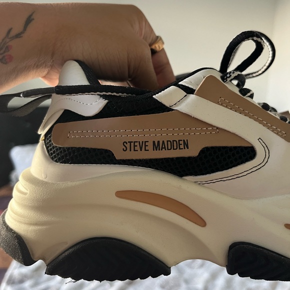 SM dad shoes - Picture 2 of 3